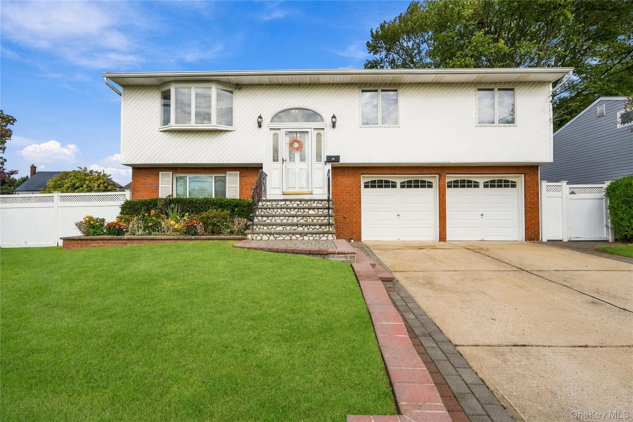 34 Knoll Street photo 1
