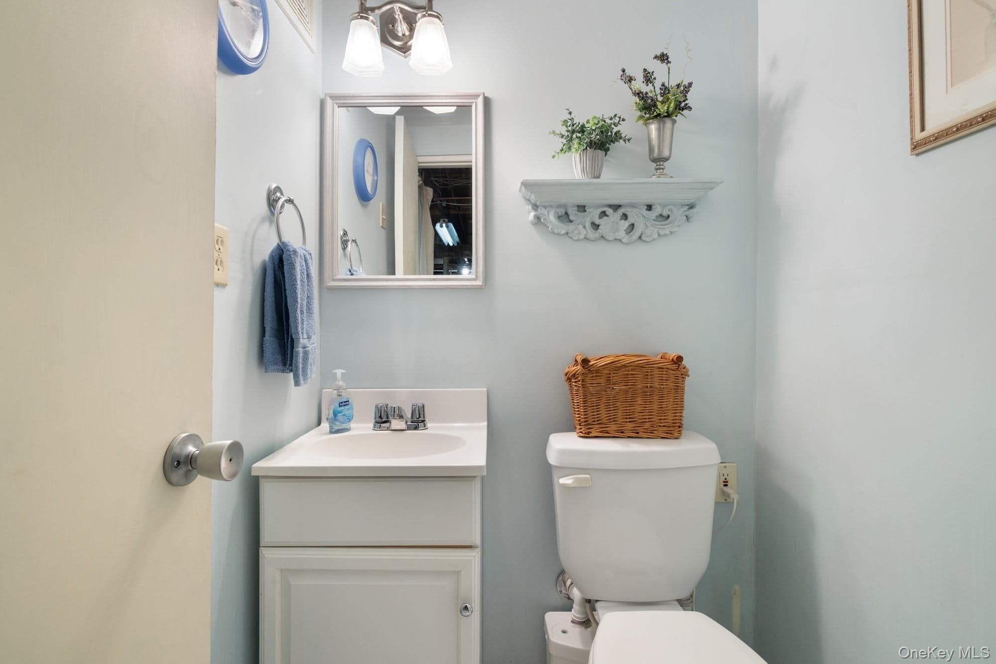 144 Nassau Avenue thumbnail 16