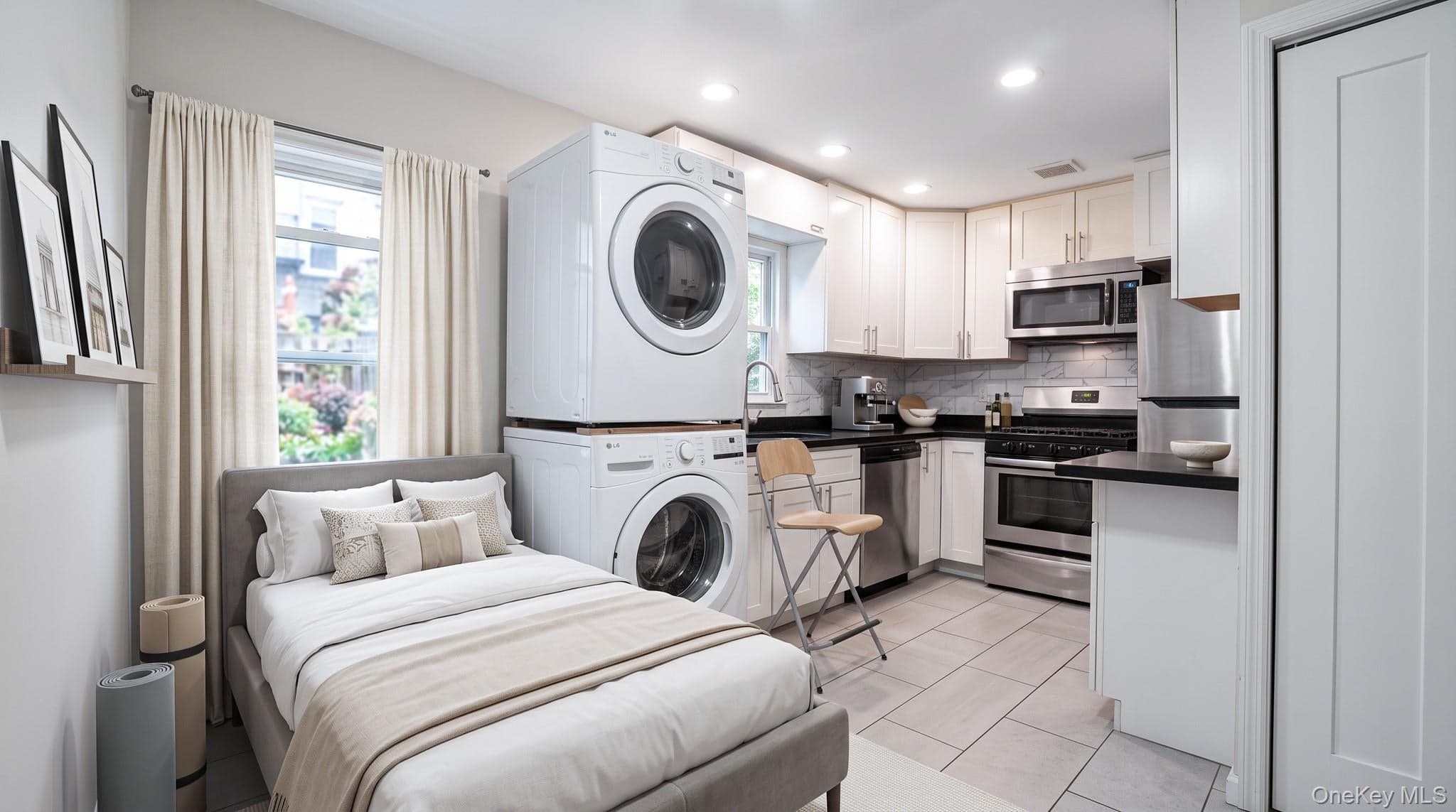 6932 Gouverneur Avenue thumbnail 14