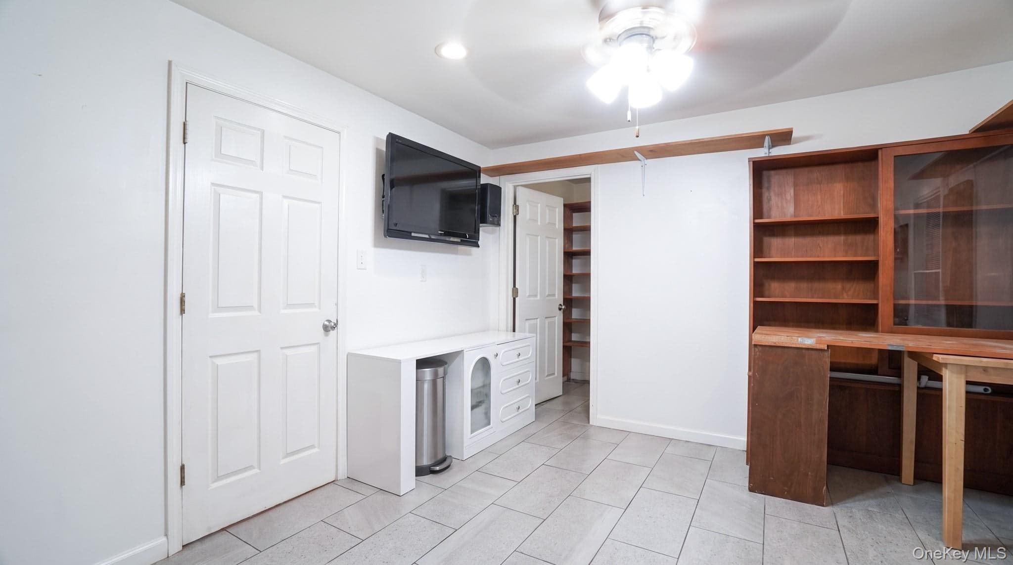 6932 Gouverneur Avenue thumbnail 17