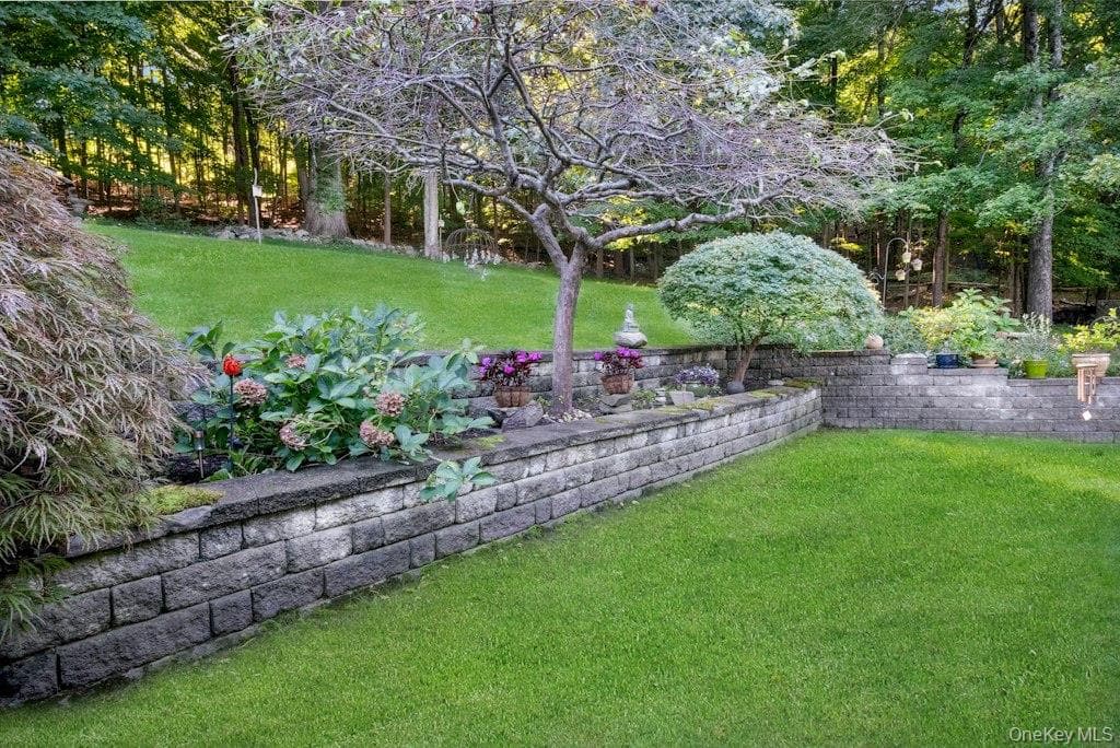 12 Deer Ridge Road thumbnail 16