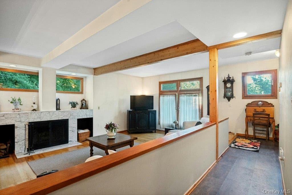 12 Deer Ridge Road thumbnail 11