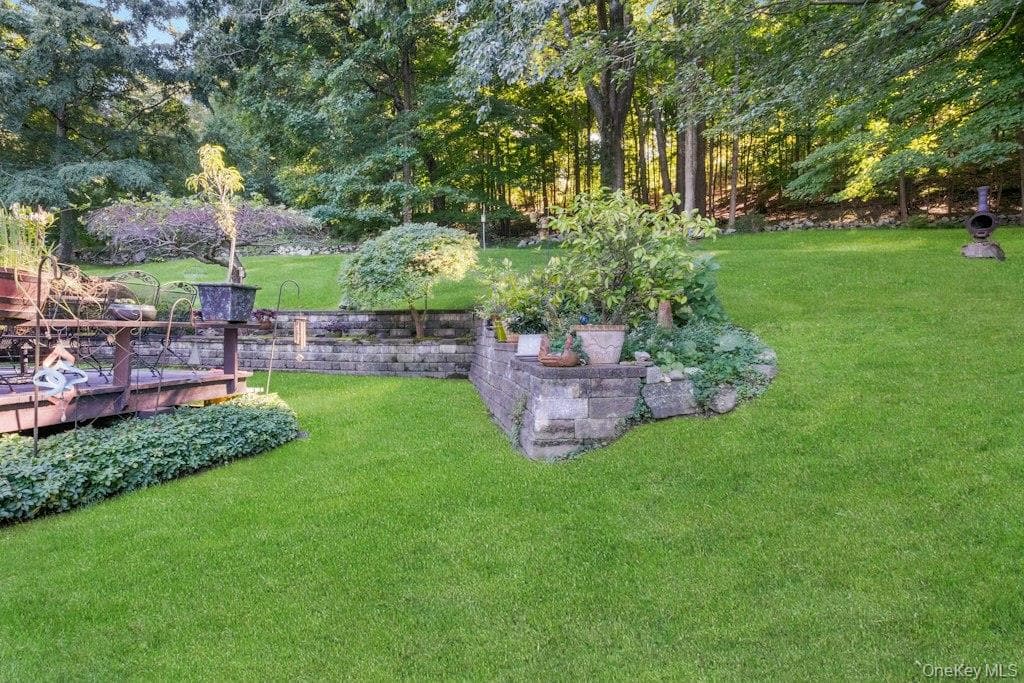 12 Deer Ridge Road thumbnail 17