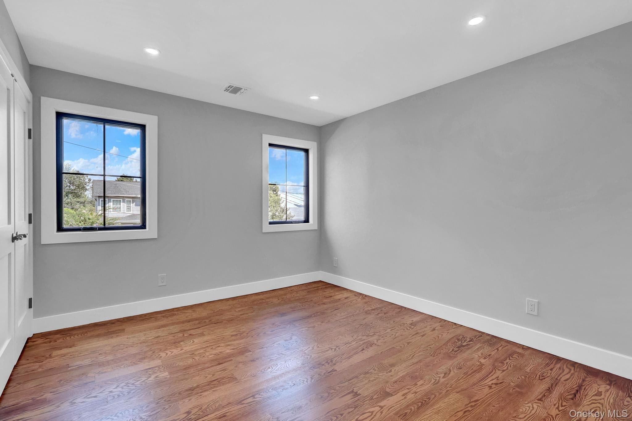 1370 Noel Court thumbnail 23