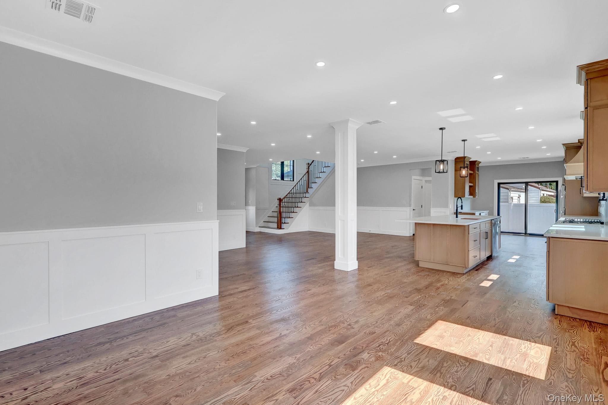 1370 Noel Court thumbnail 32