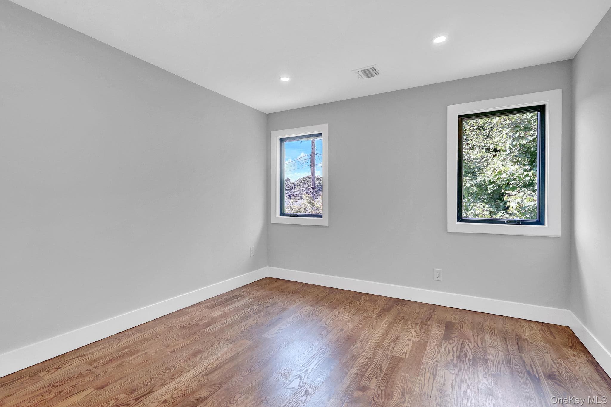 1370 Noel Court thumbnail 24