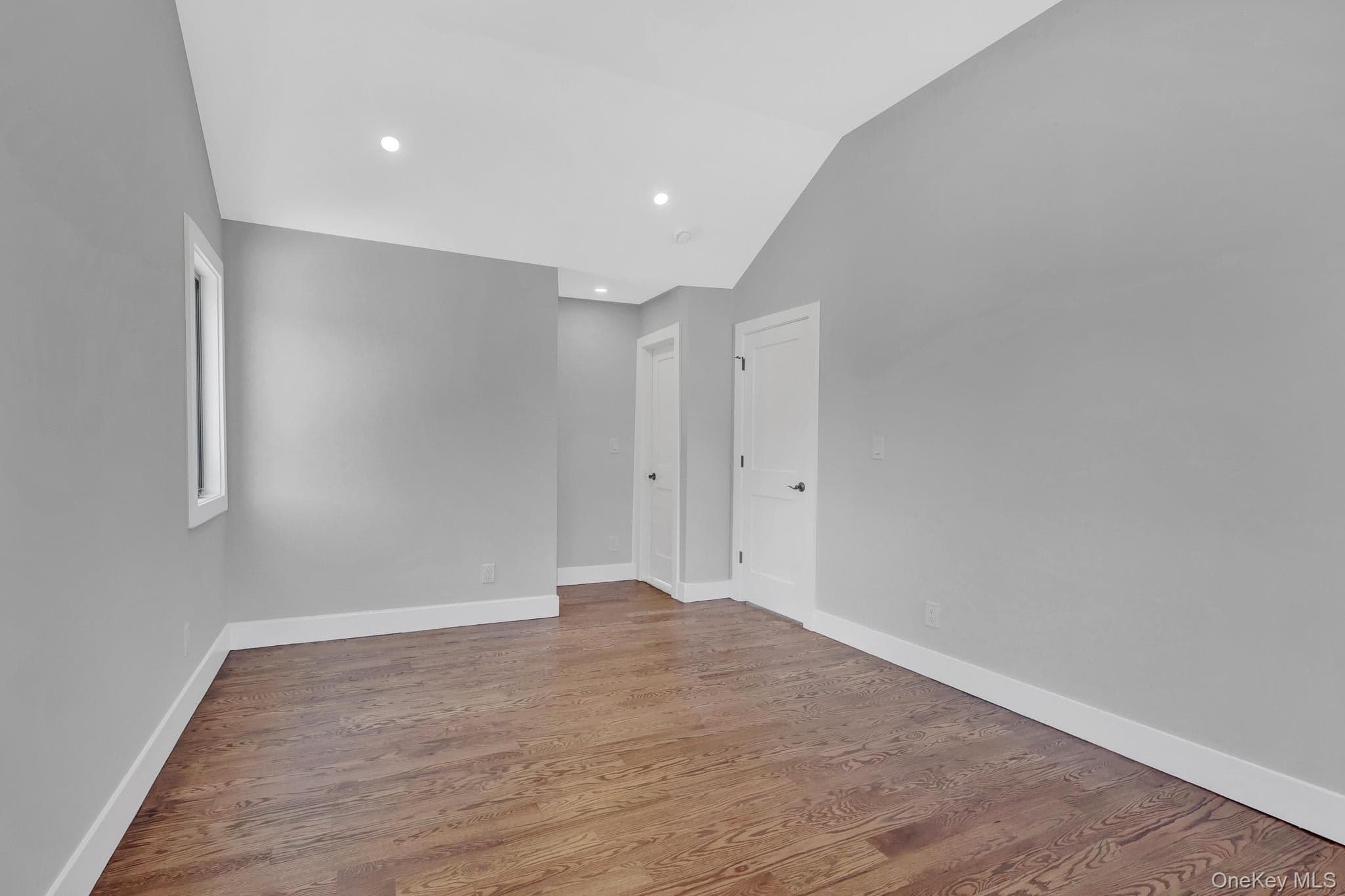 1370 Noel Court thumbnail 13