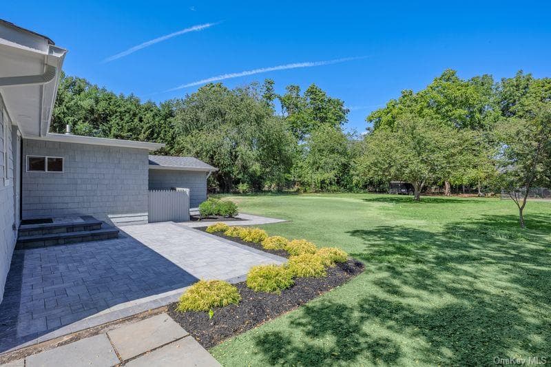 511 Montauk Highway thumbnail 11
