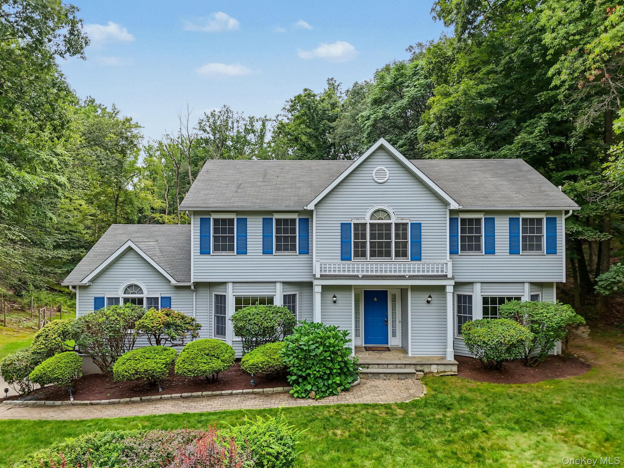 4 Sugar Hollow Court, Katonah