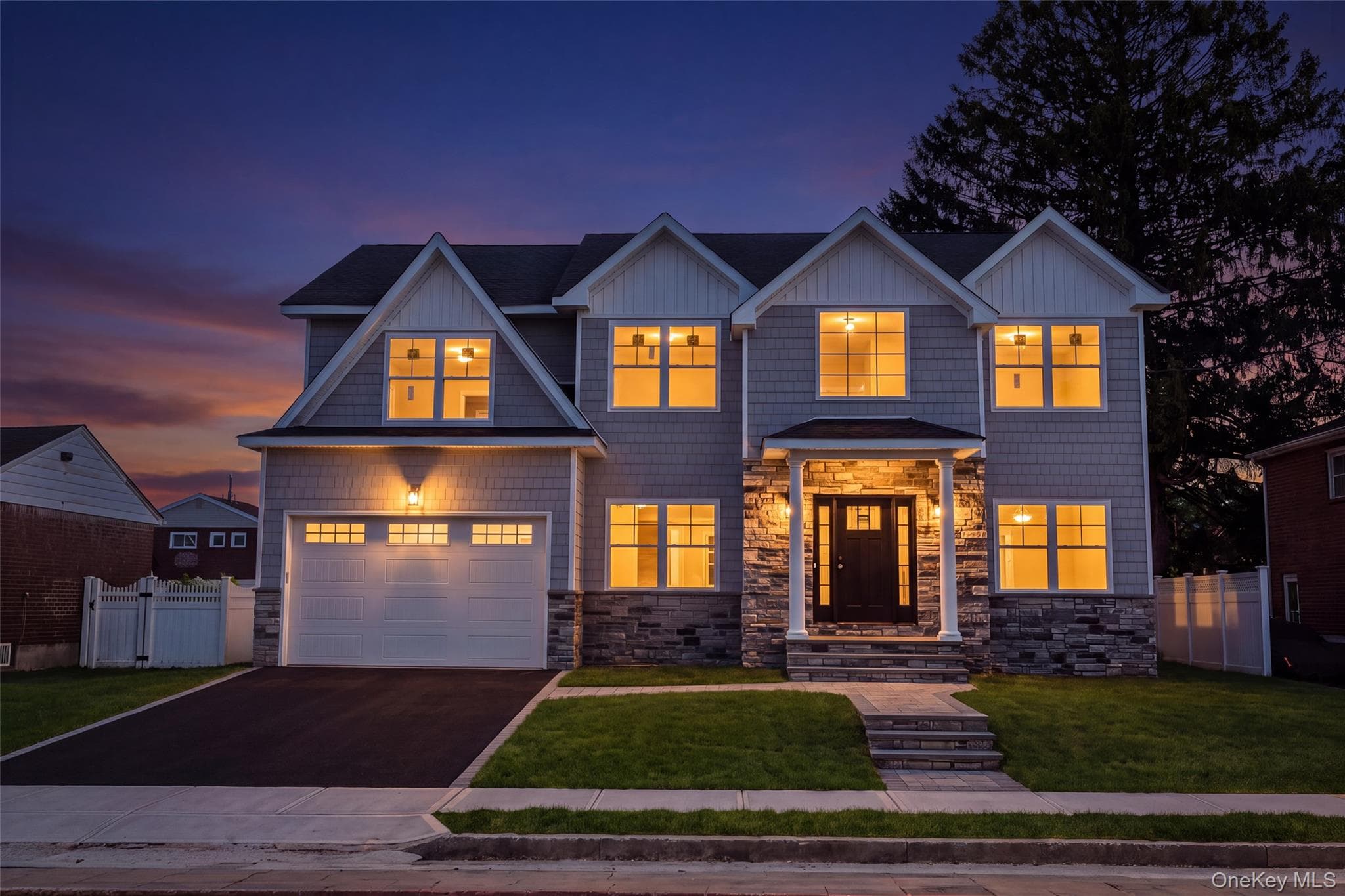 366 Broadway, Massapequa Park