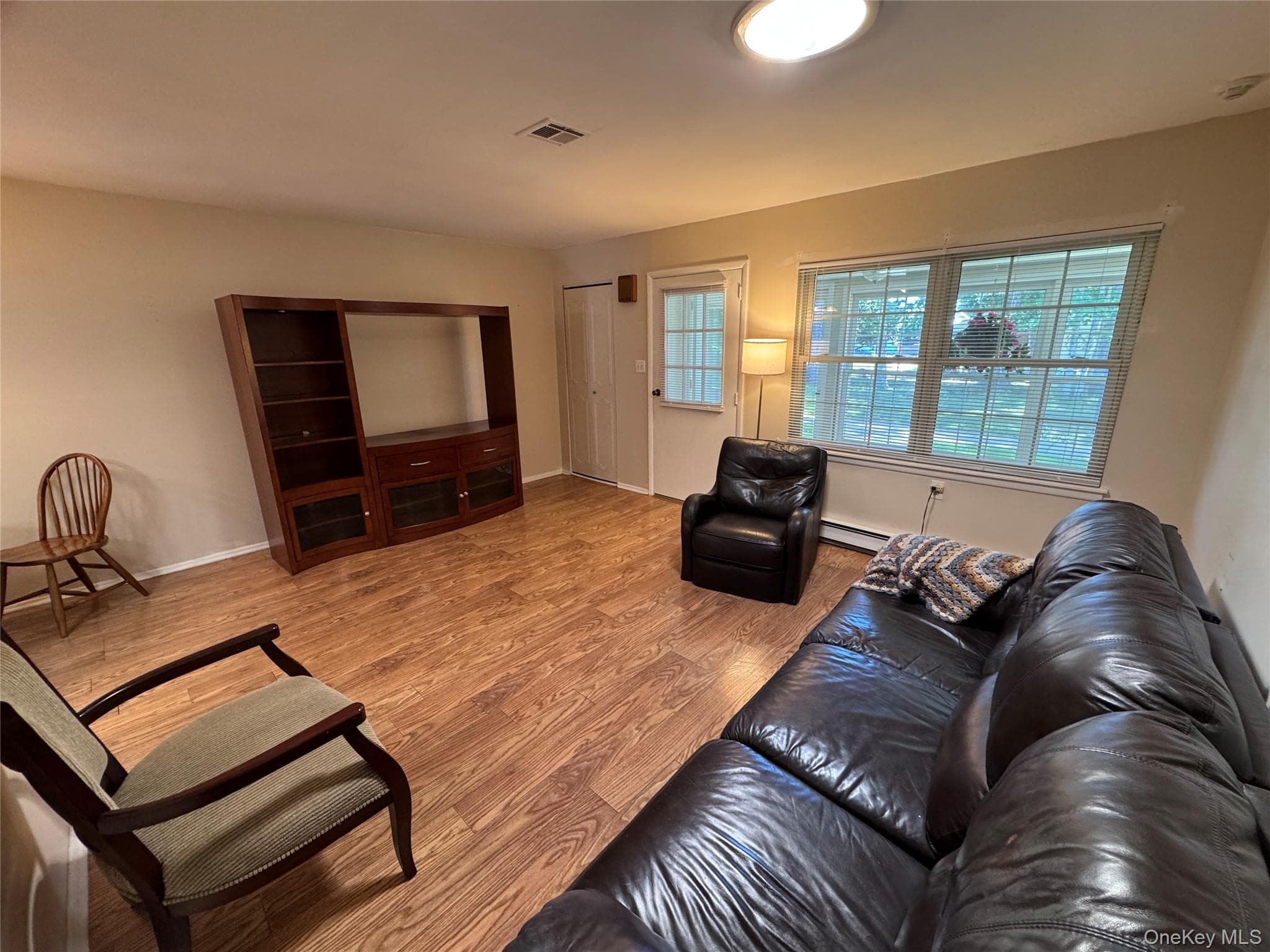 167 Ventry Court Unit: D thumbnail 3
