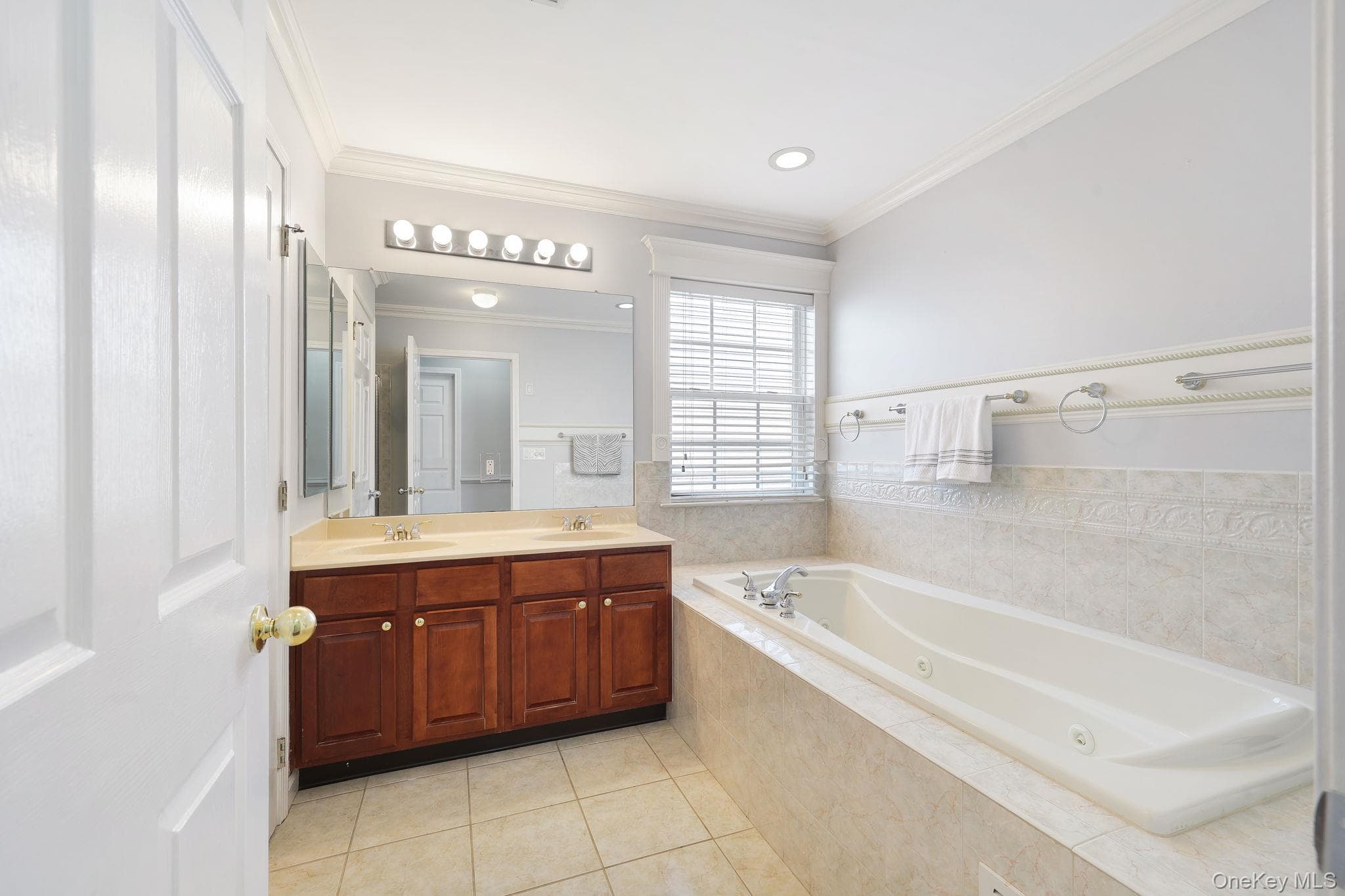 271 Woodlands Drive thumbnail 21