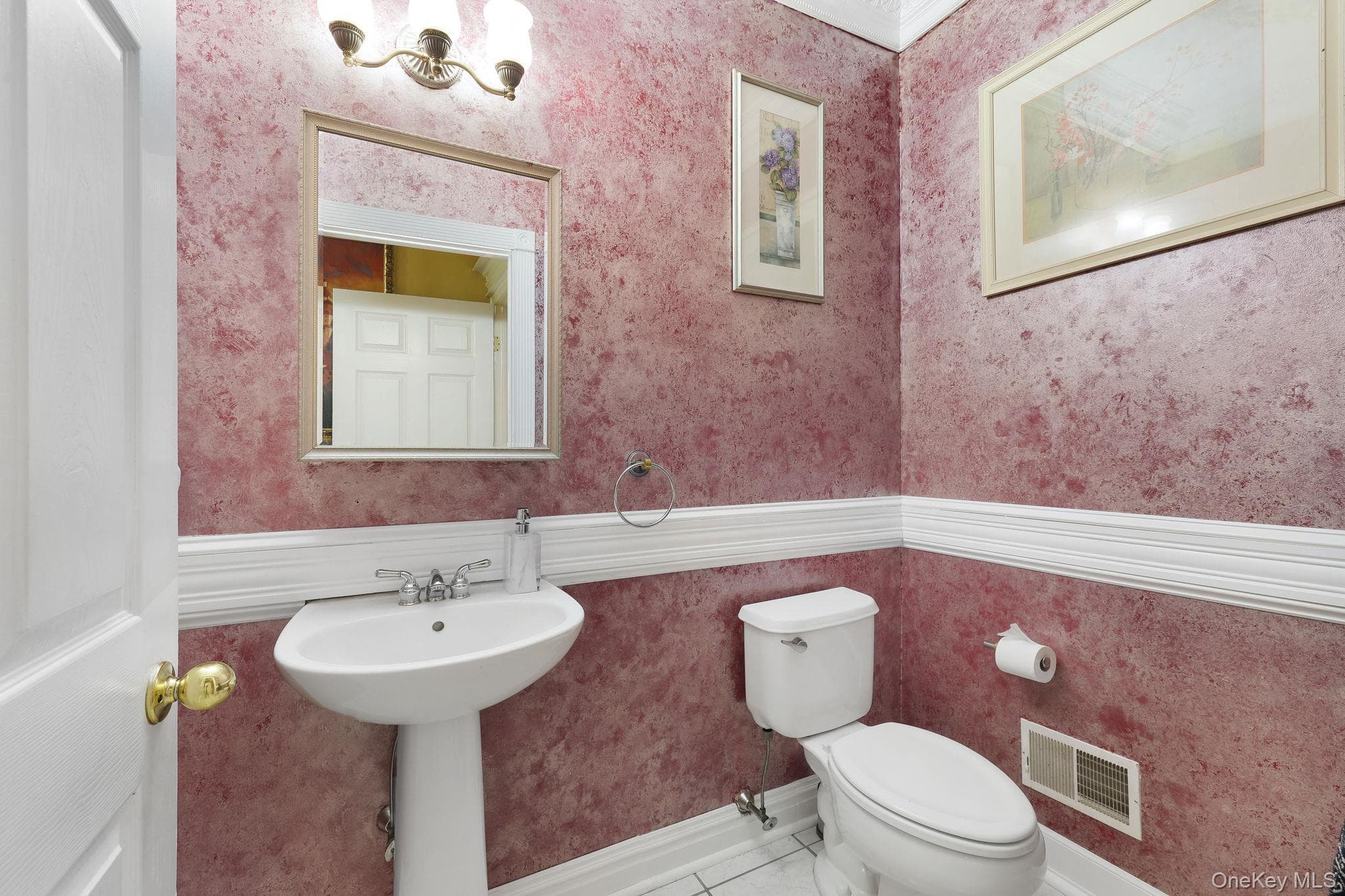 271 Woodlands Drive thumbnail 15