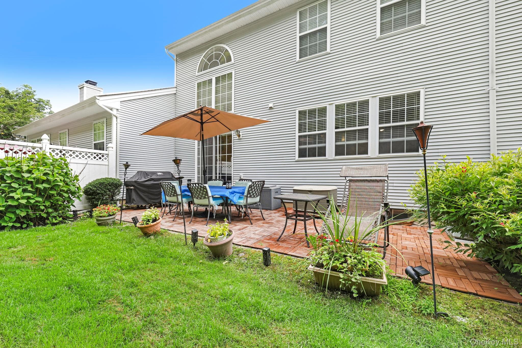 271 Woodlands Drive thumbnail 2