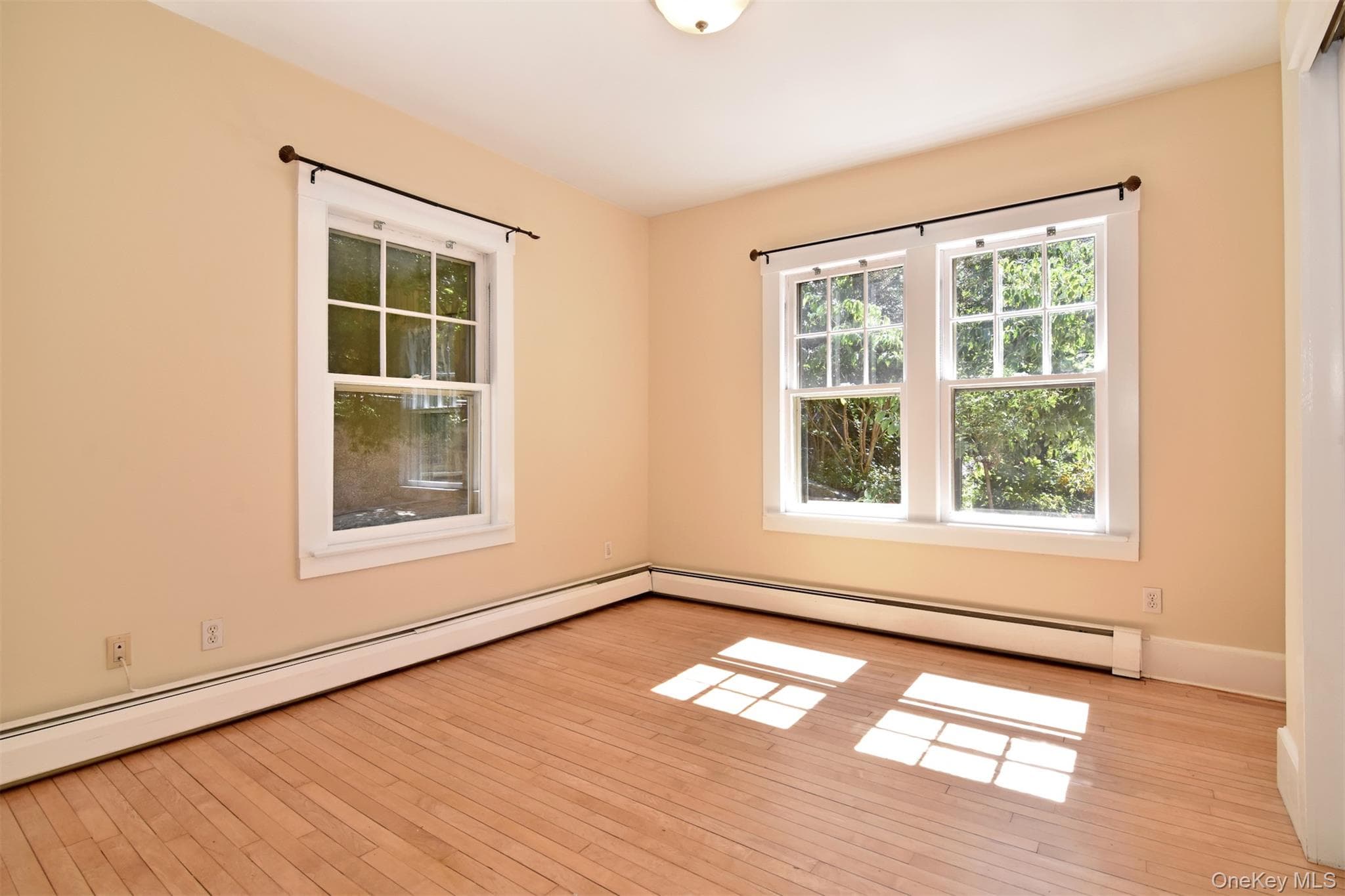 58 Young Avenue thumbnail 11