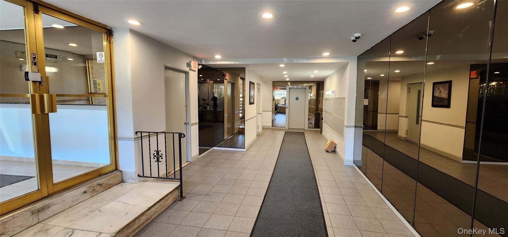 222-89 Braddock Ave Ave Unit: 5A thumbnail 16