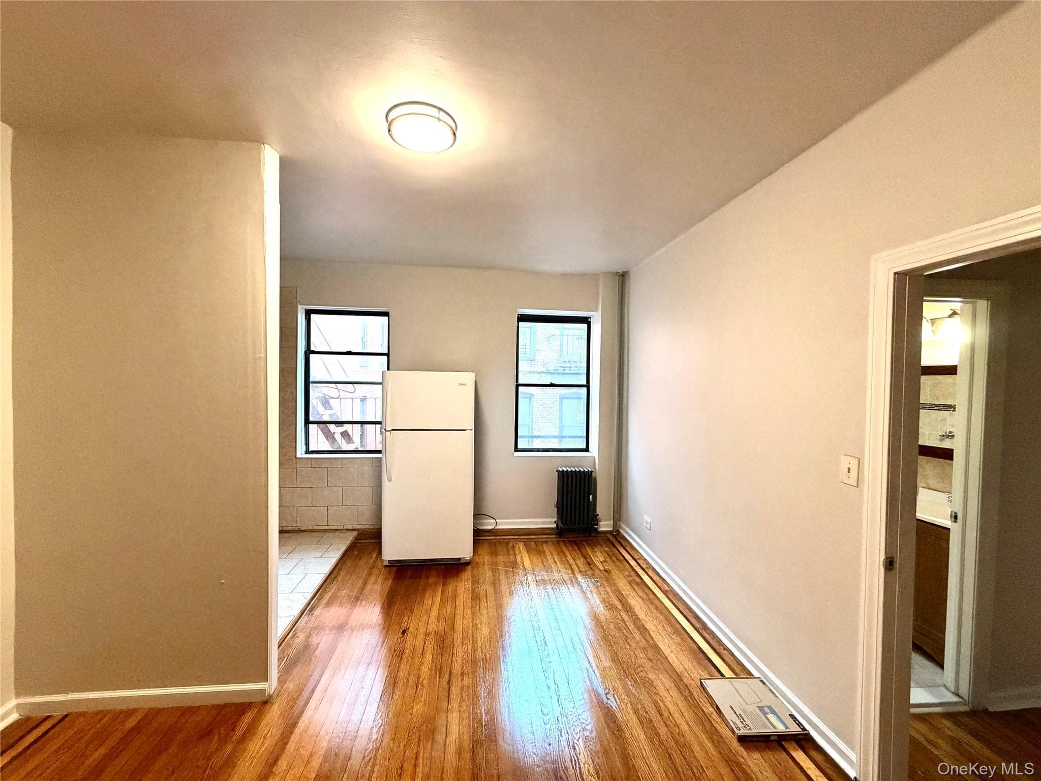 70-35 Broadway Unit: C19 thumbnail 5