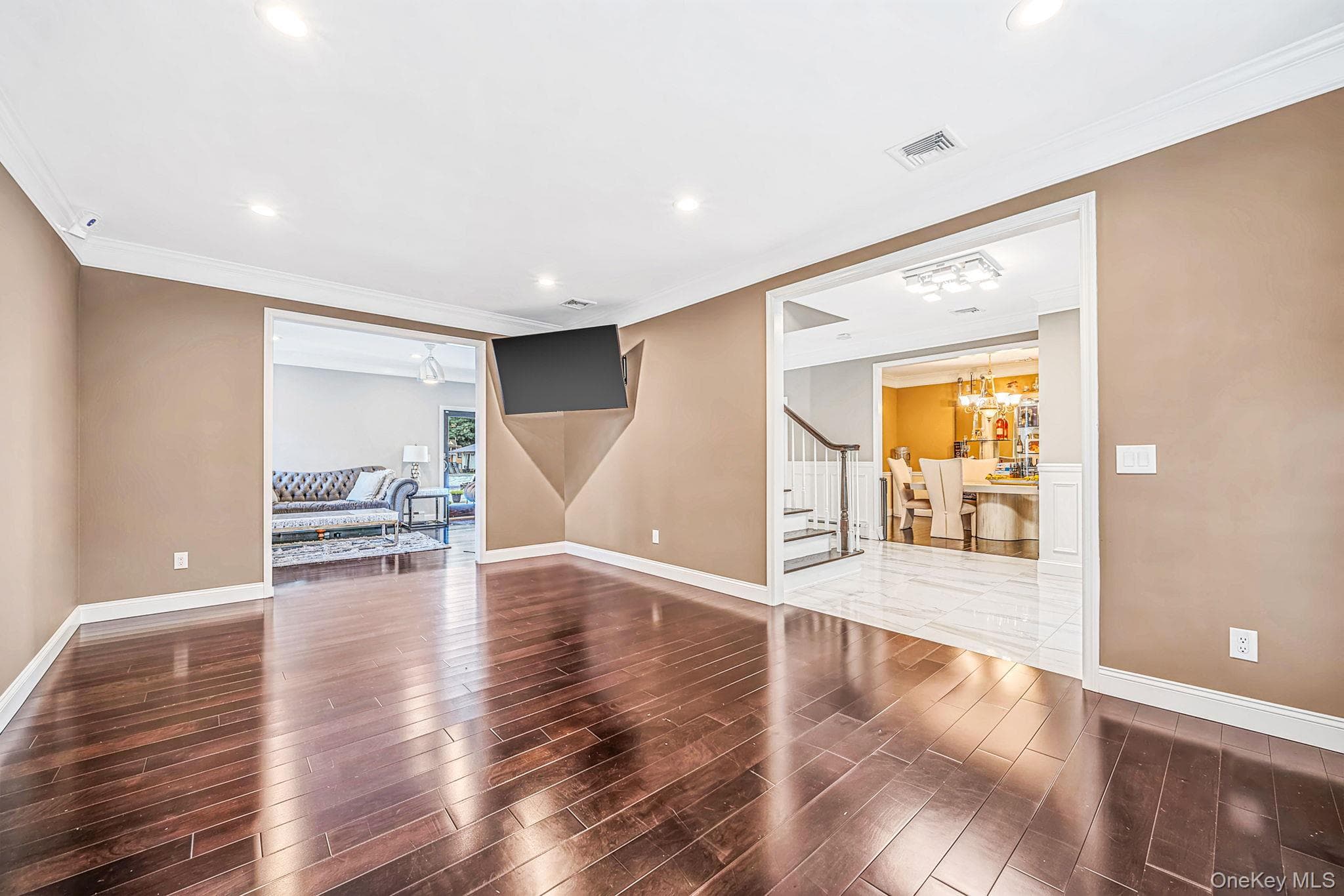 4 Crystal Brook Court thumbnail 12