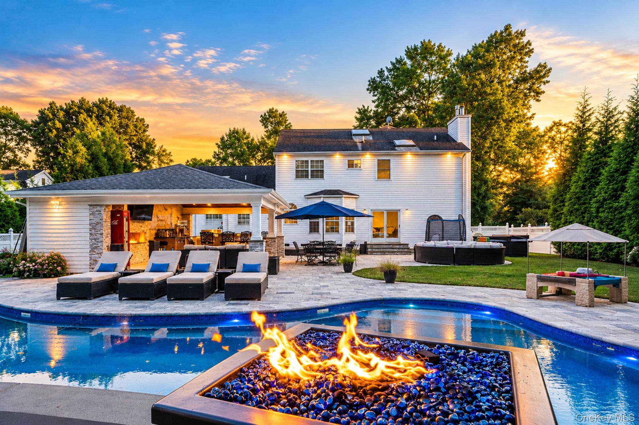4 Crystal Brook Court thumbnail 4