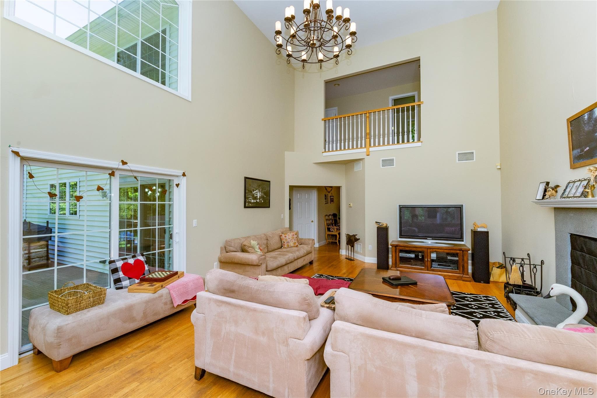 139 S Harmony Hill Road thumbnail 30