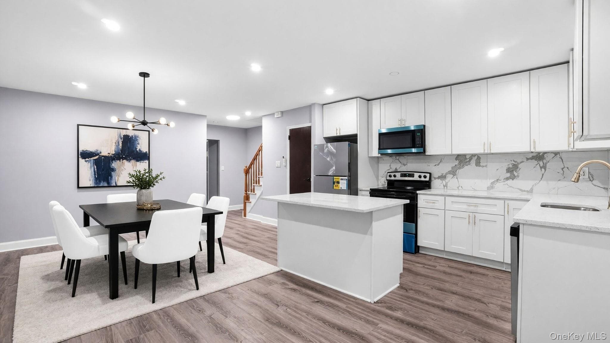 806 E 227th Street thumbnail 3