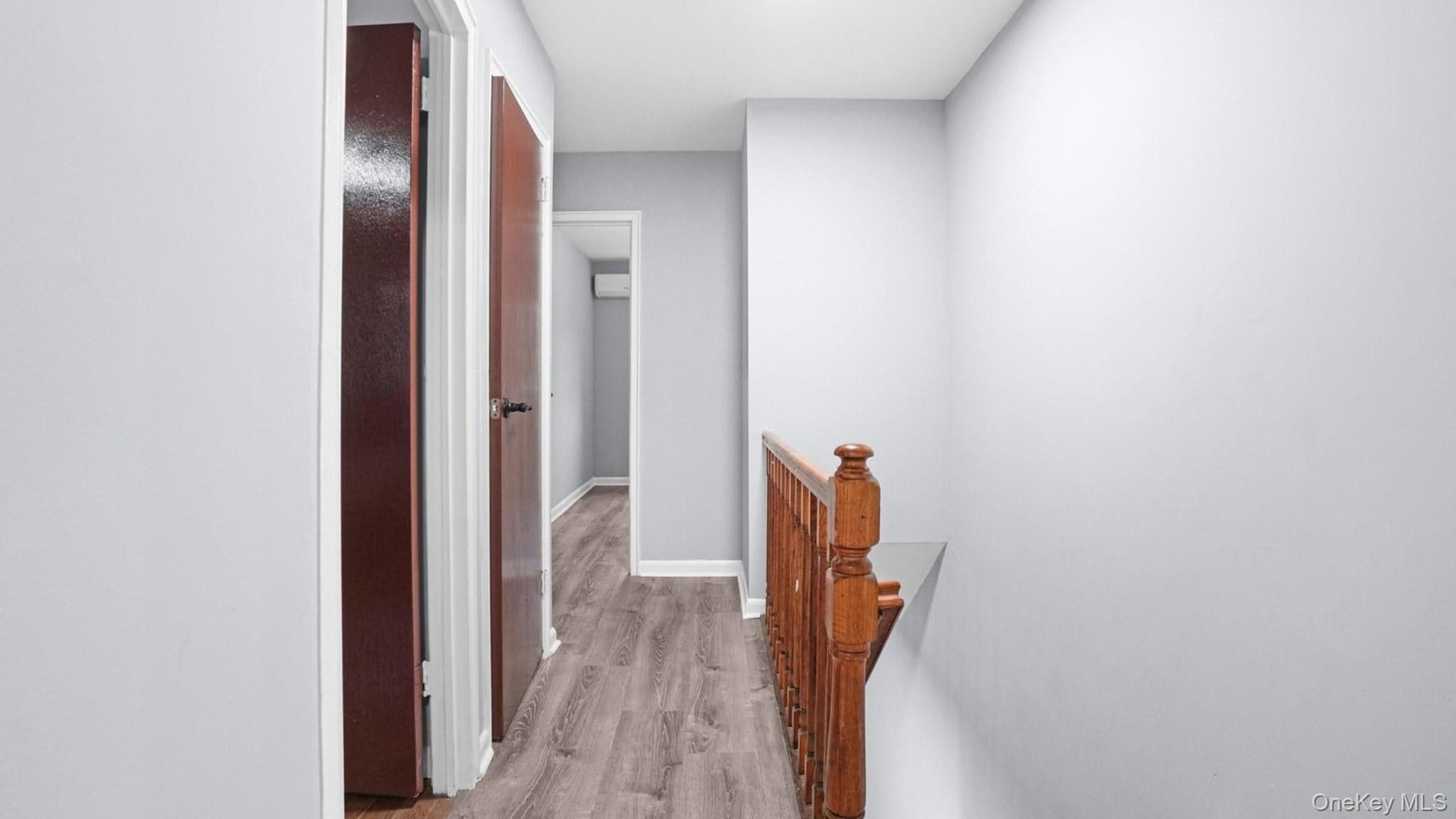 806 E 227th Street thumbnail 14