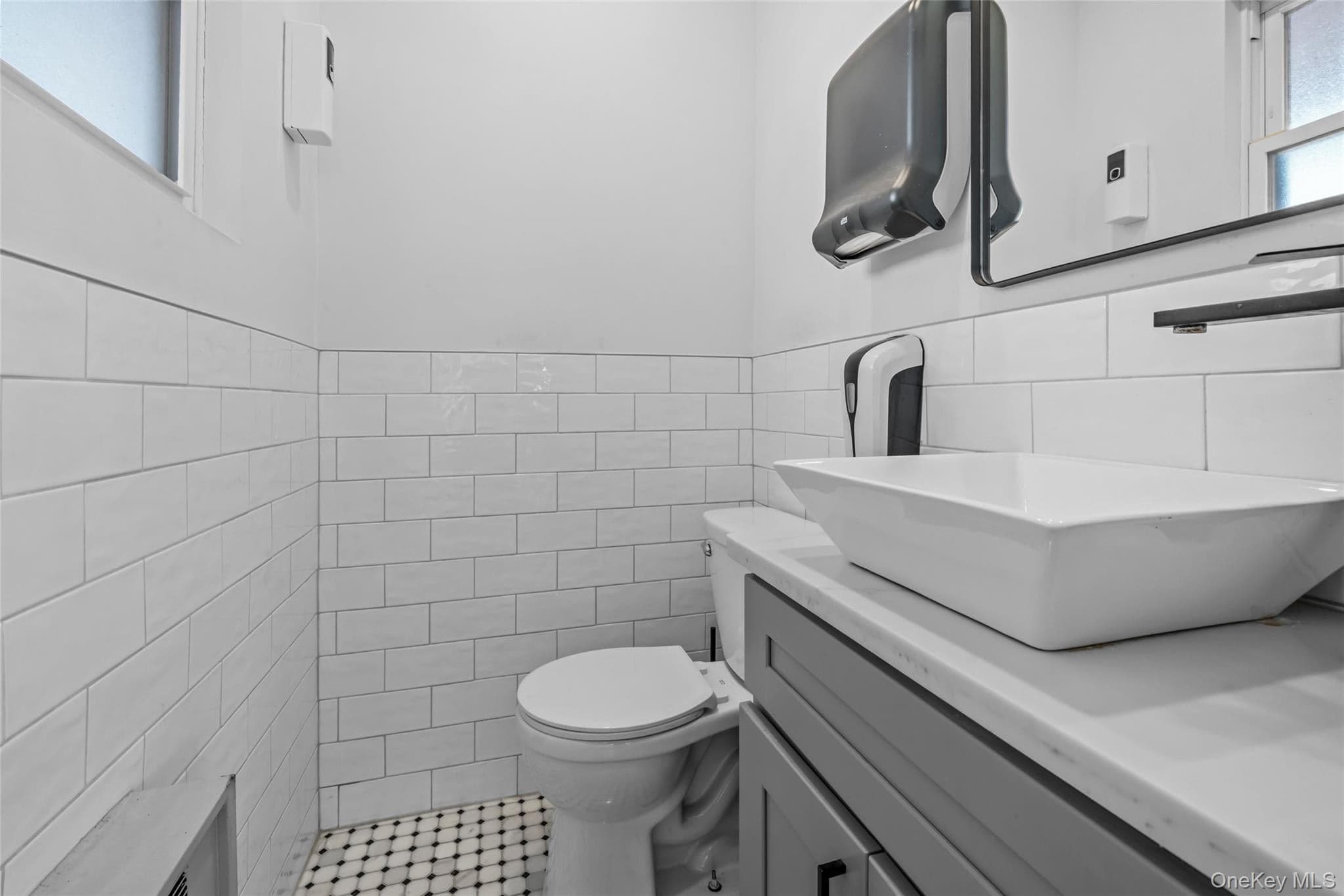 1 E Broadway Unit: 7O thumbnail 19