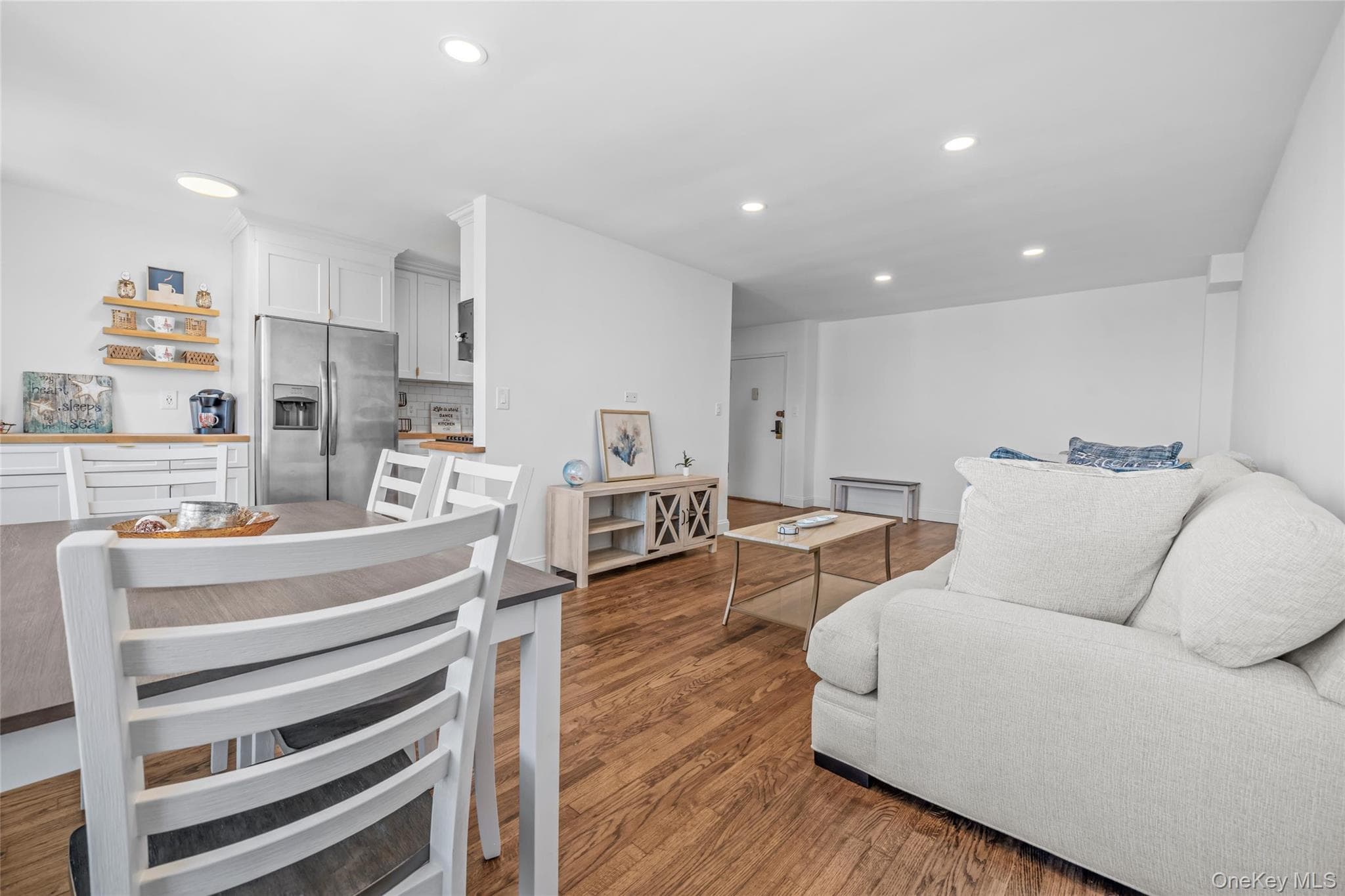 1 E Broadway Unit: 7O thumbnail 5