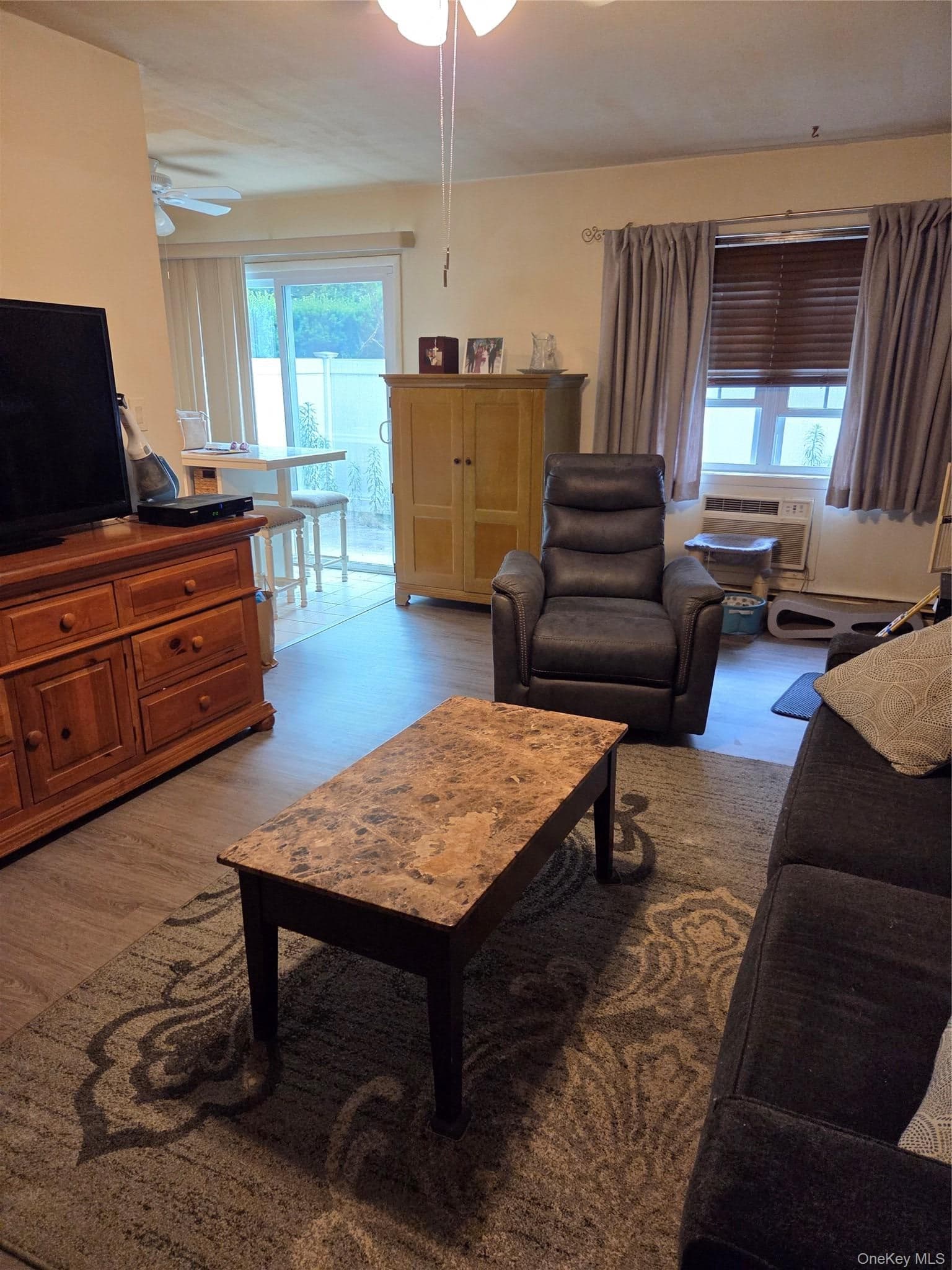 460 Old Town Road Rd Unit: 3C thumbnail 5