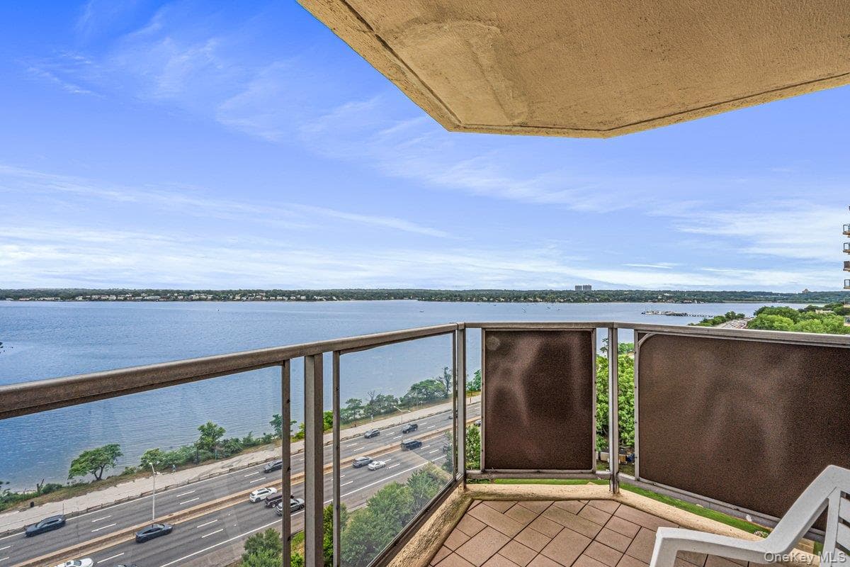 17-85 215 Street Unit: 12M thumbnail 22