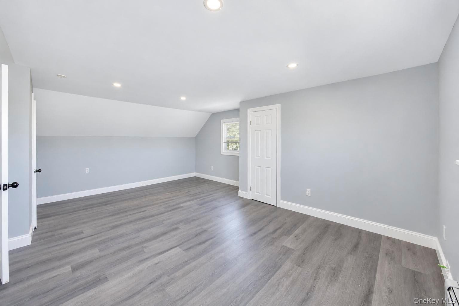 180 N 7th Street thumbnail 23