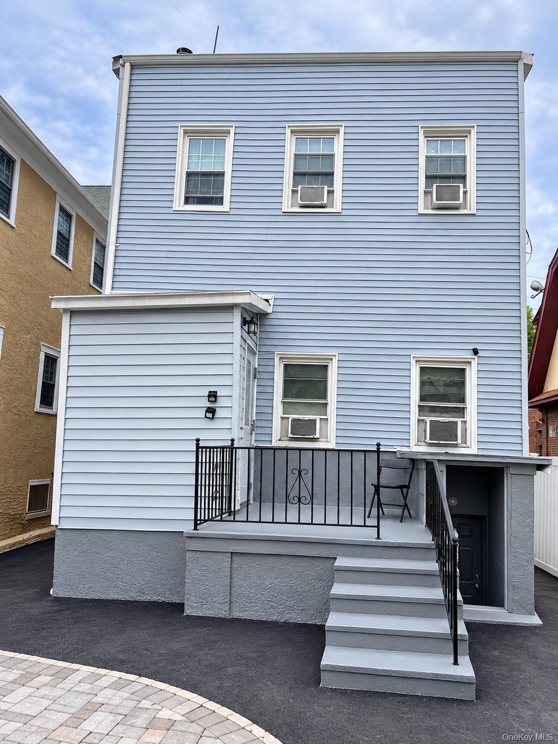 133 S 13th Avenue thumbnail 19