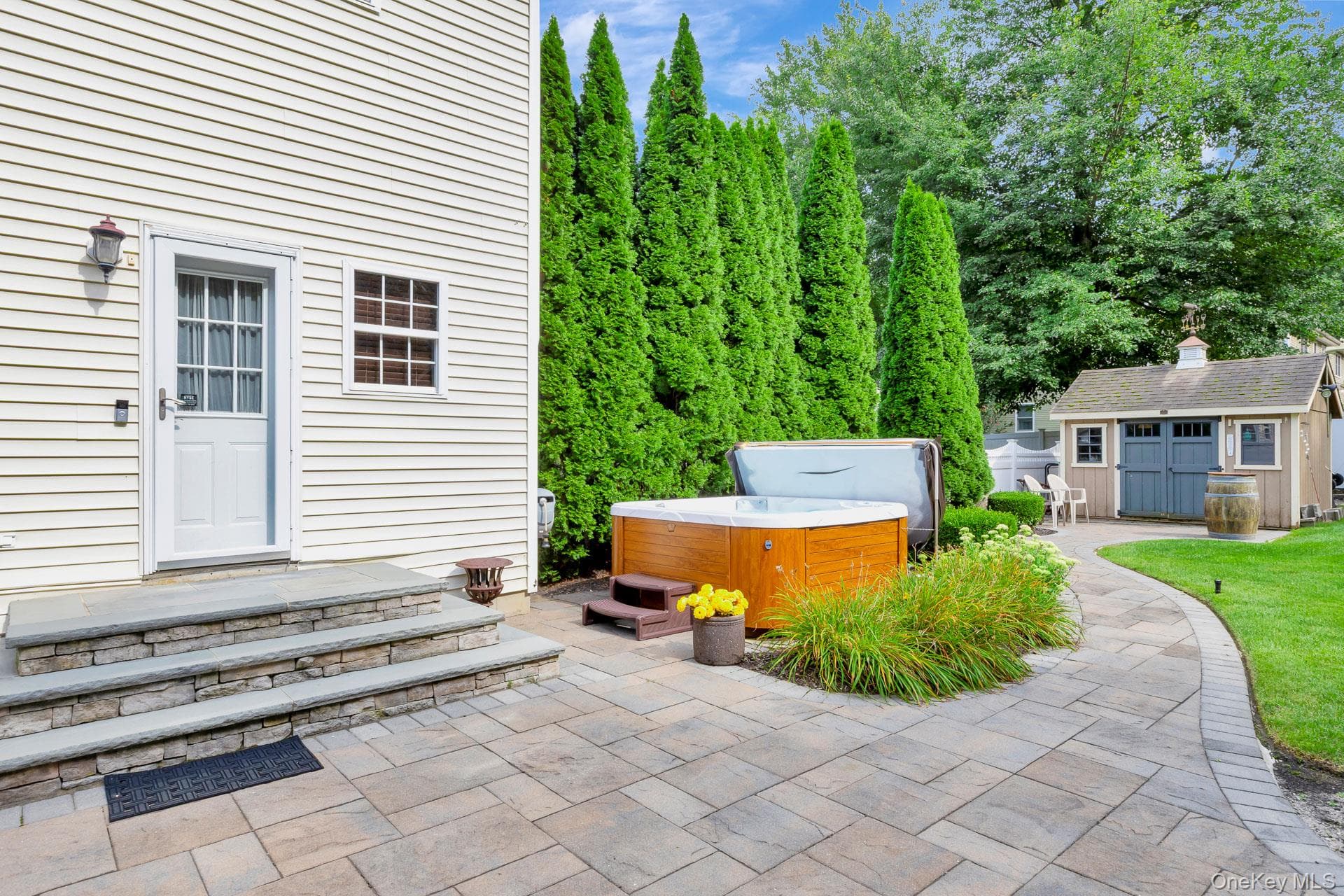 2835 N Wading River Road thumbnail 36