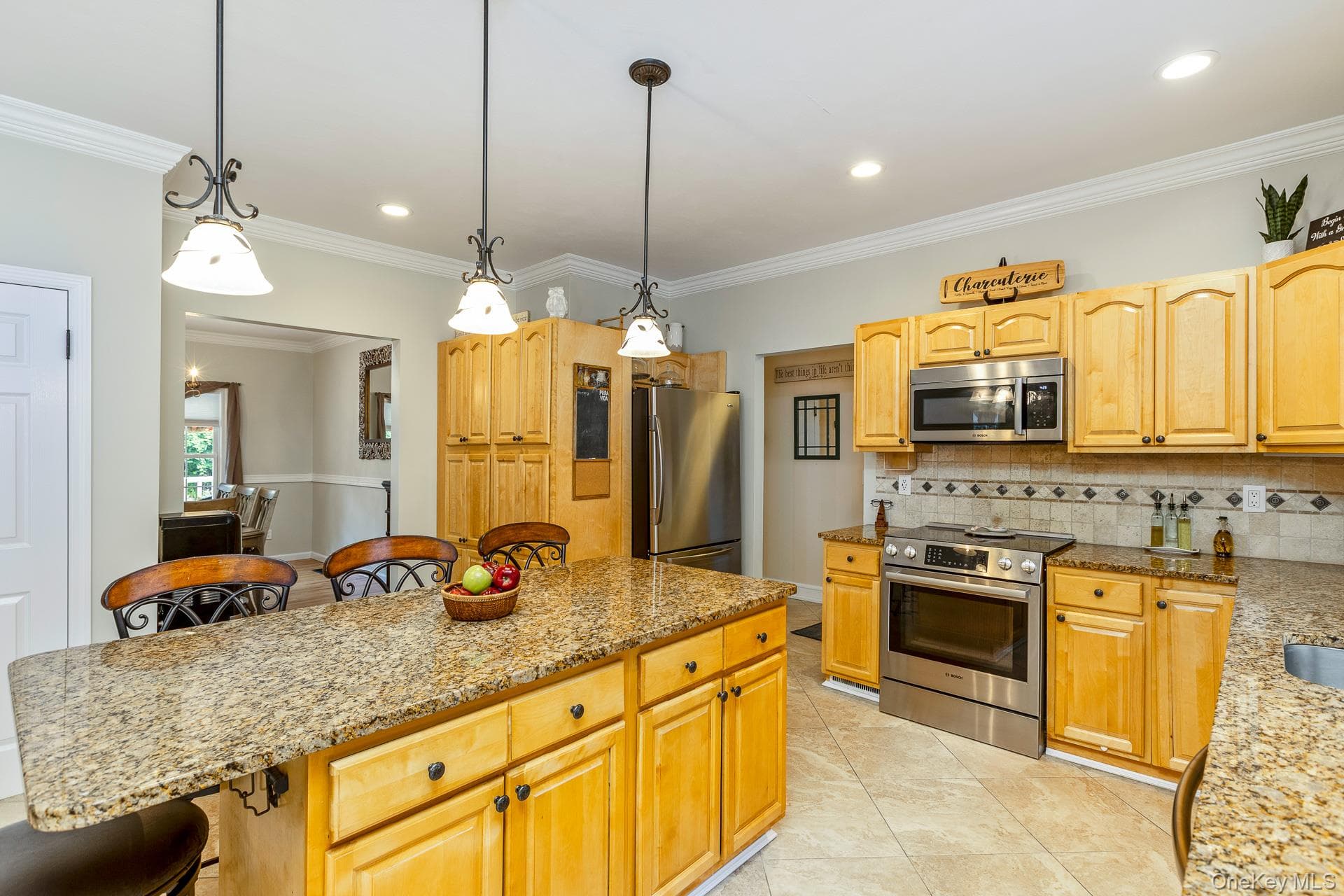 2835 N Wading River Road thumbnail 22