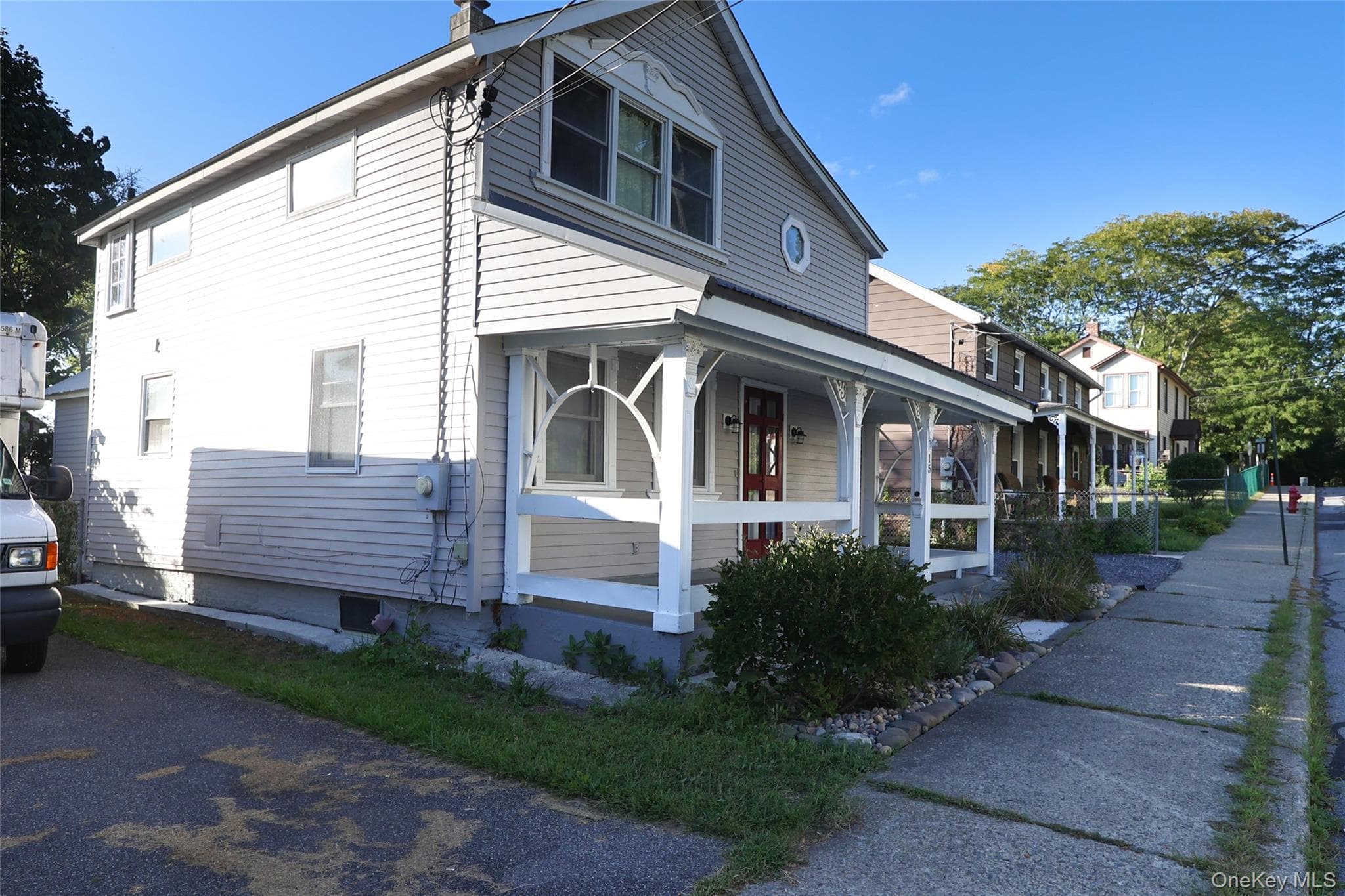 15 Charles ST thumbnail 3