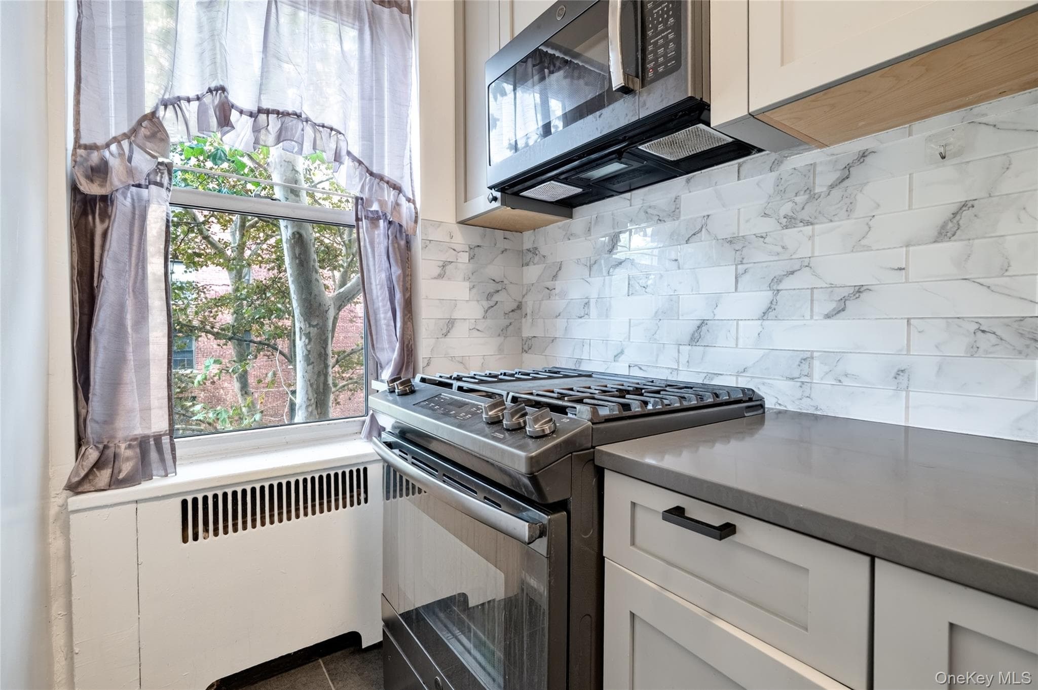 601 Pelham Parkway Unit: 315 thumbnail 12