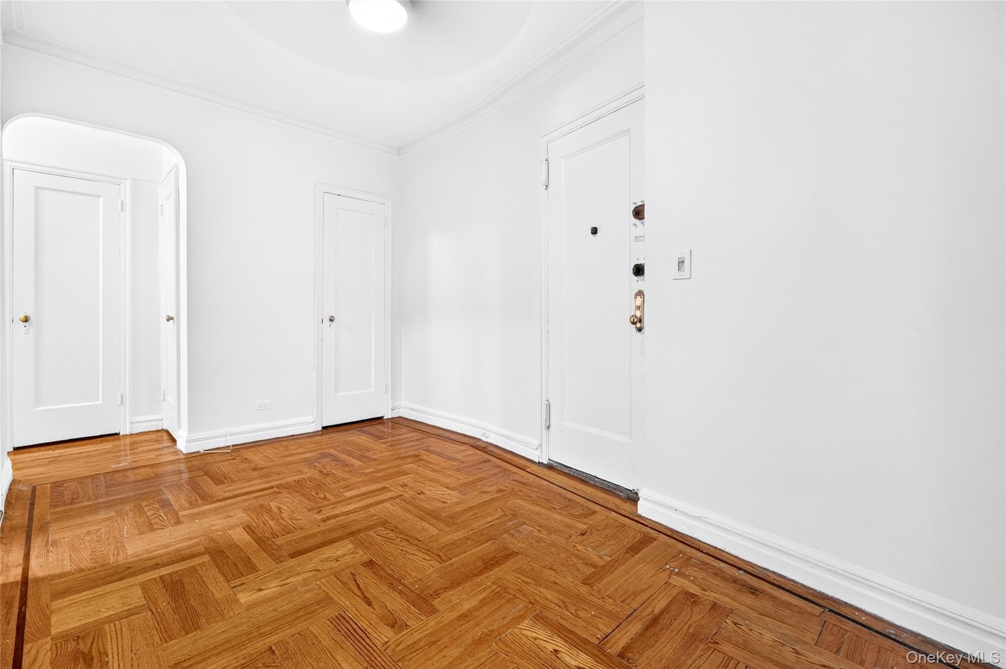 601 Pelham Parkway Unit: 315 thumbnail 6