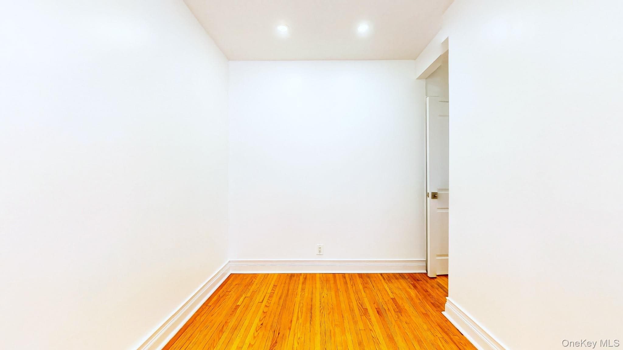 65-36 Wetherole Street Unit: 101 thumbnail 21