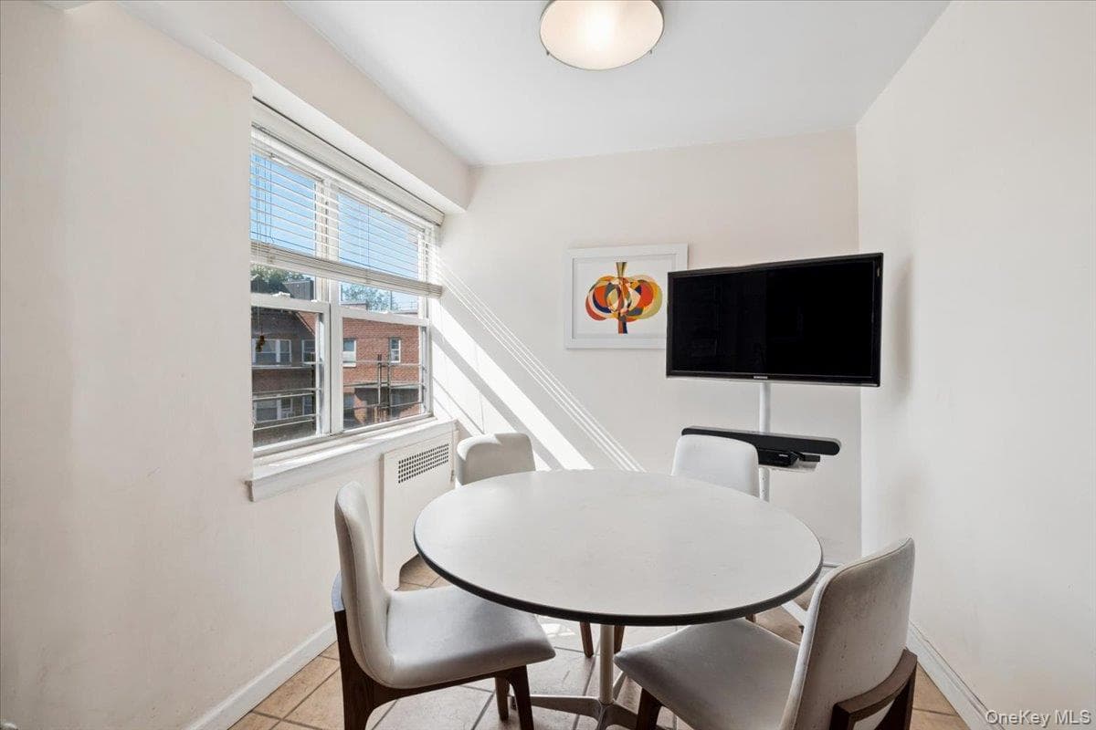235 Garth Road Unit: D6A thumbnail 7