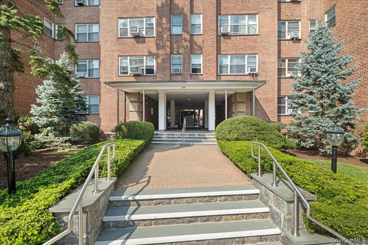 235 Garth Road Unit: D6A thumbnail 26