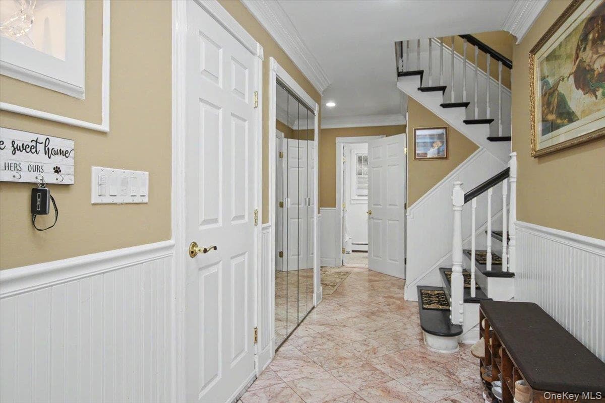 45 Hemlock Trail Court thumbnail 10