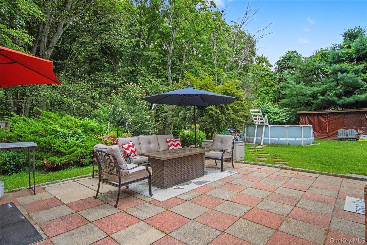 45 Hemlock Trail Court thumbnail 44