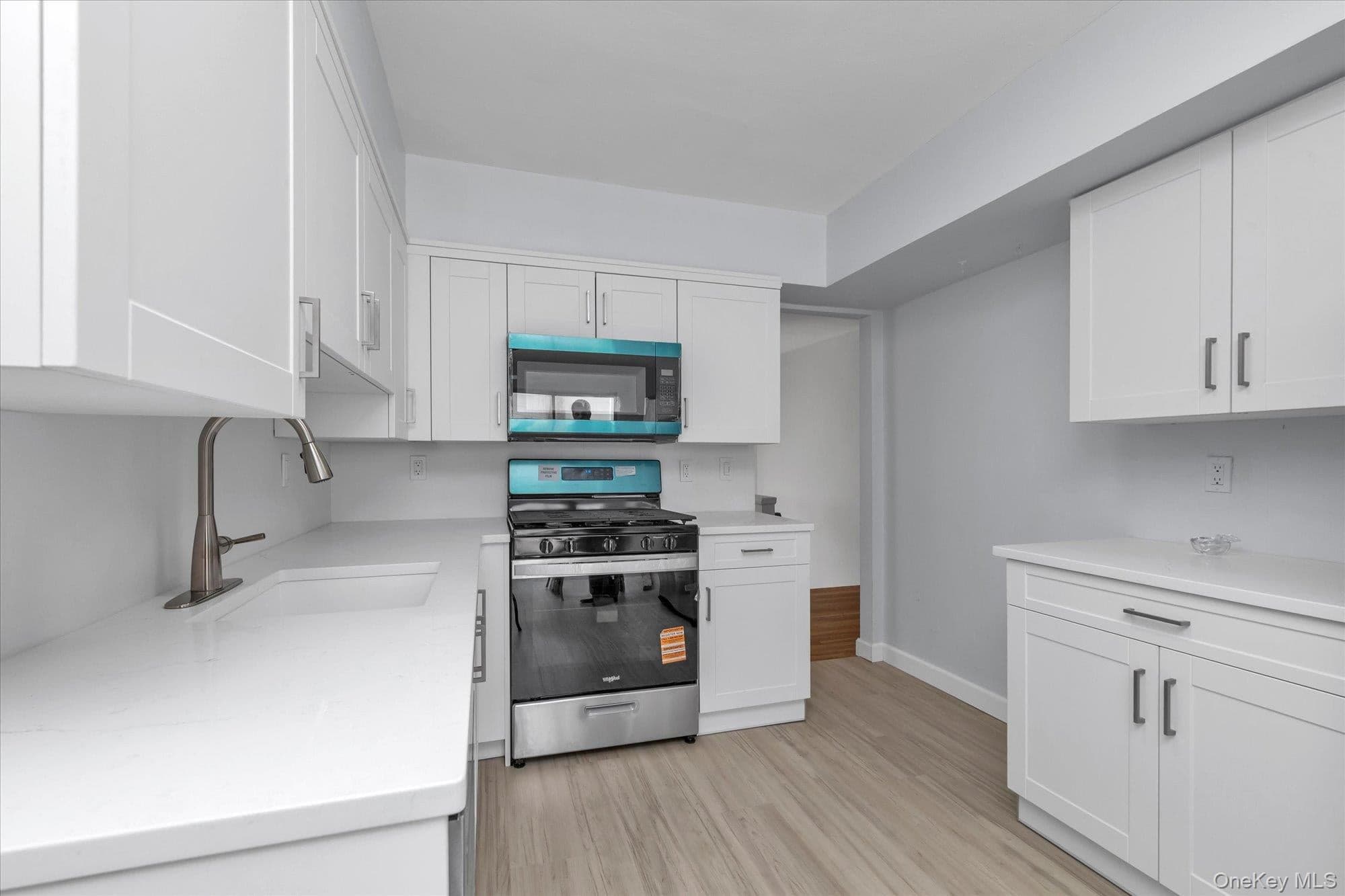 2461 Merrick Avenue thumbnail 7