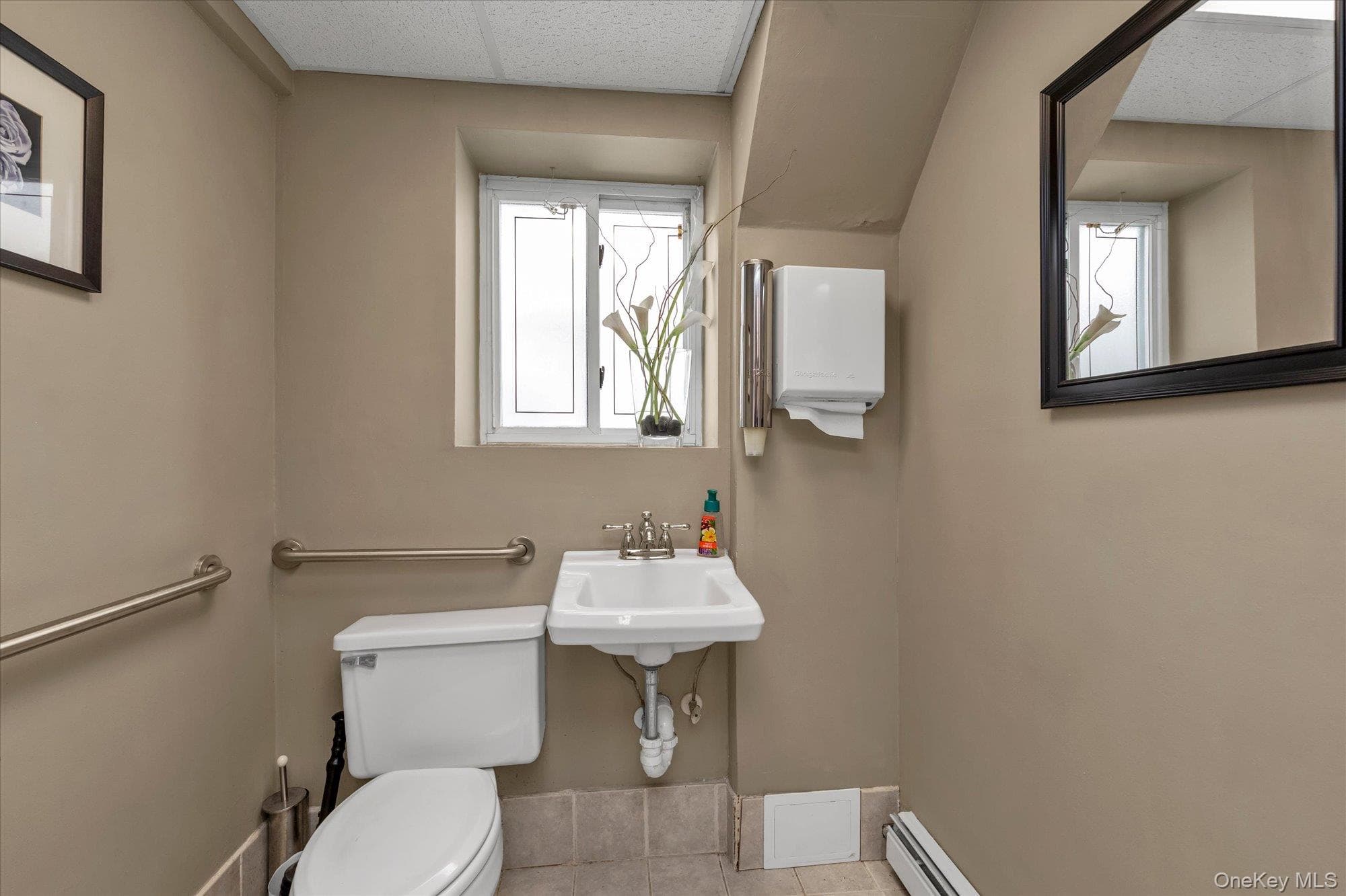 2461 Merrick Avenue thumbnail 26