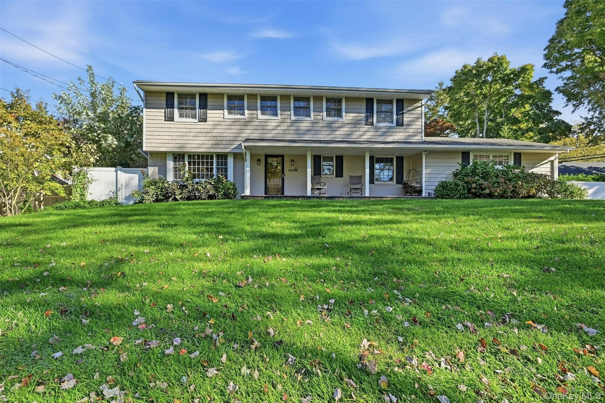 42 Marie Drive, Huntington