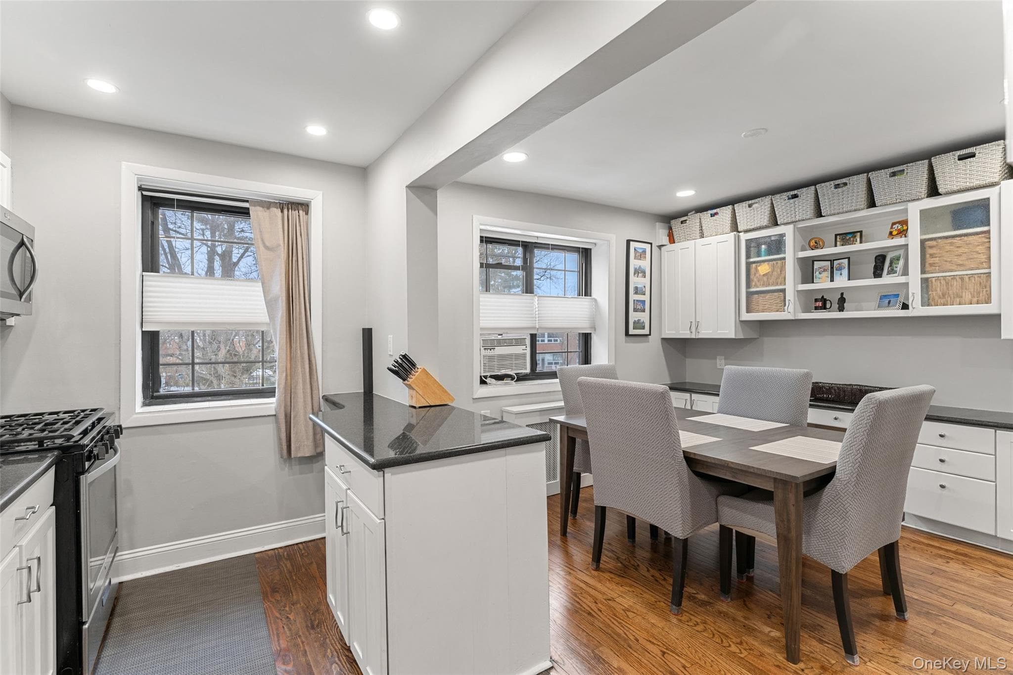 37 Manchester Road Unit: 2R thumbnail 8