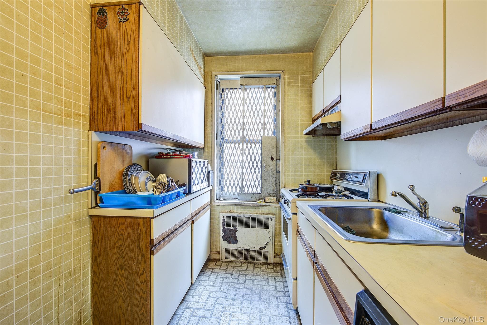37-27 86th Street Unit: 5S thumbnail 5
