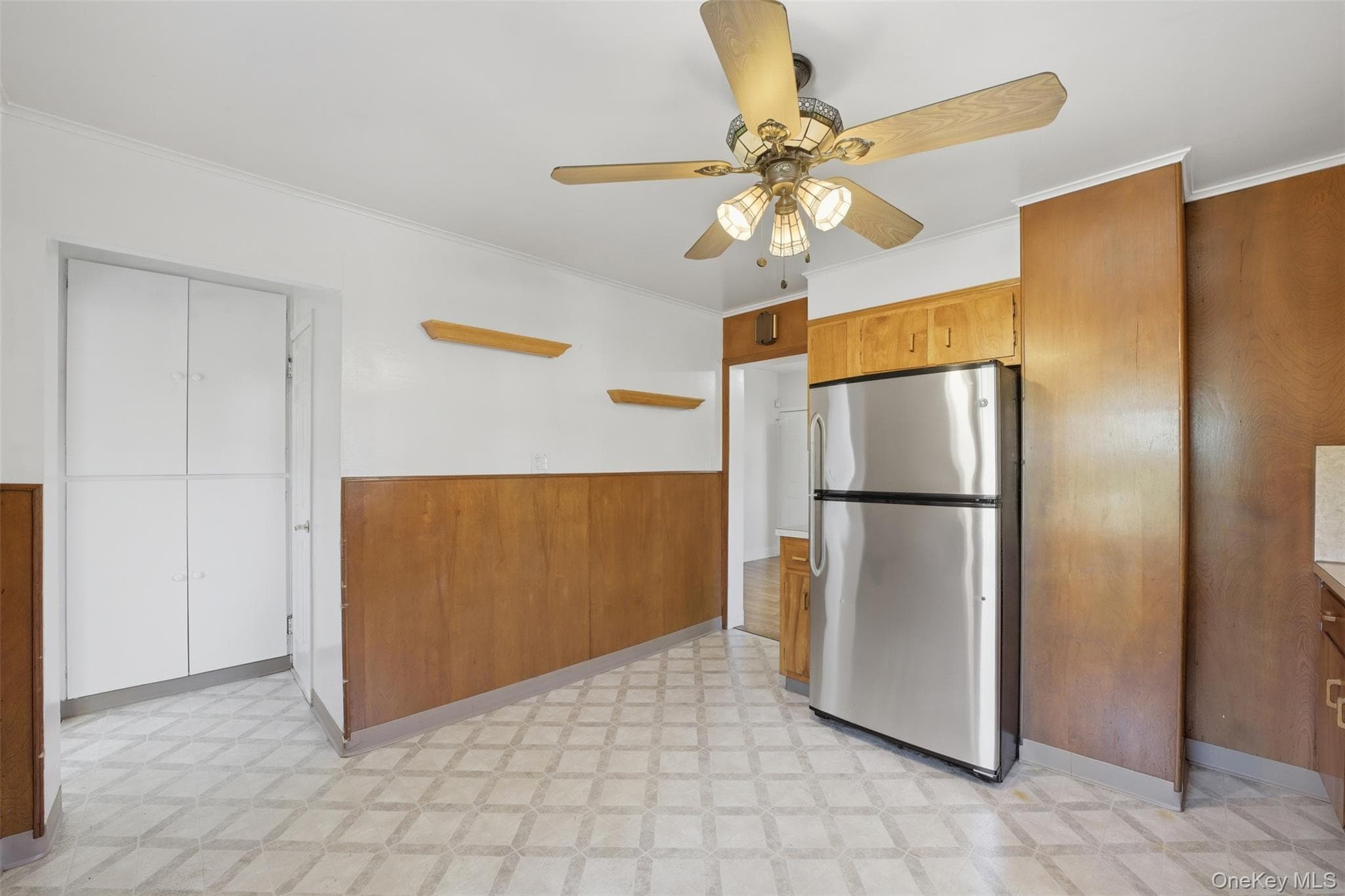 315 Sickles Avenue thumbnail 17