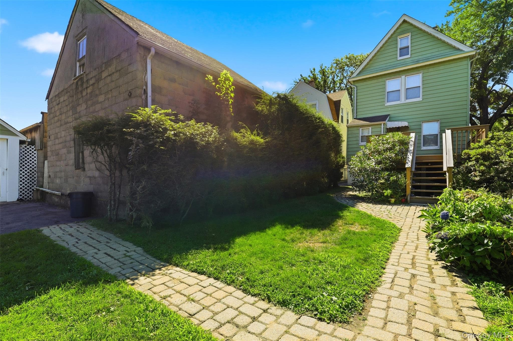 315 Sickles Avenue thumbnail 35