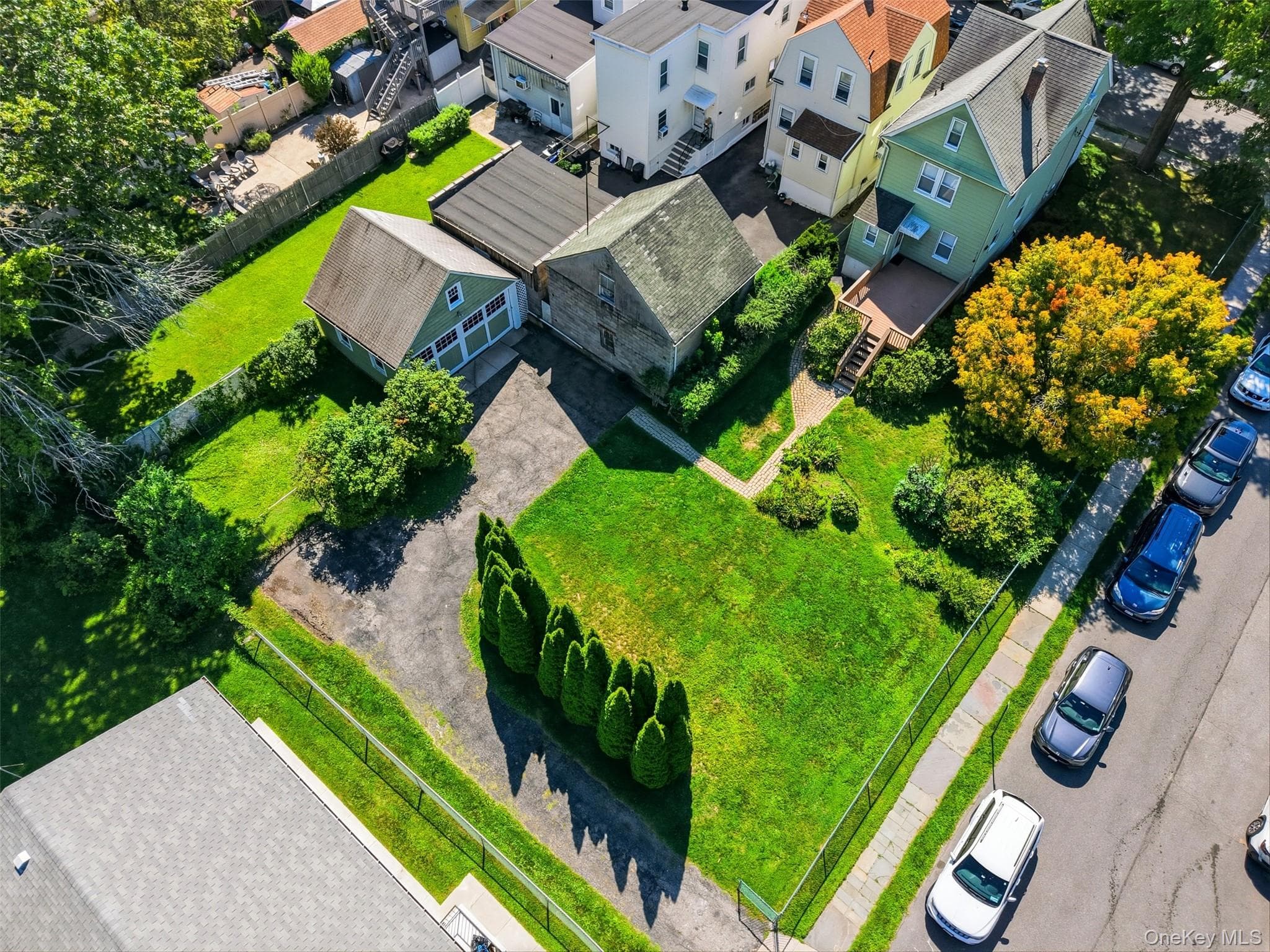 315 Sickles Avenue thumbnail 32